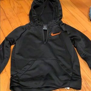 Boys Nike half zip hooded sweatshirt